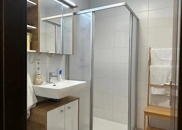 Near Main Train Station Διαμέρισμα *